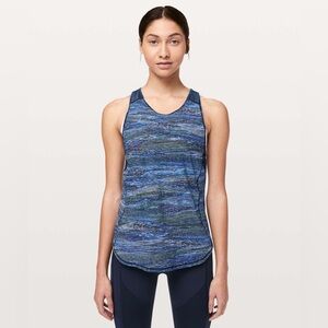Lululemon Sculpt Tank II Mesh Lightweight Round Hem Interconnect Blue Multi